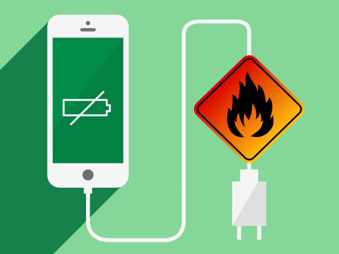 ¿Podemos sufrir un incendio en nuestra vivienda por culpa del cargador del móvil?